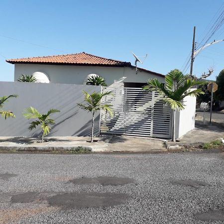 Nosso Lar Casa Inteira, Completa E Independente Villa Barra do Garças Kültér fotó