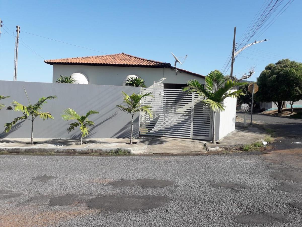 Nosso Lar Casa Inteira, Completa E Independente Villa Barra do Garças Kültér fotó